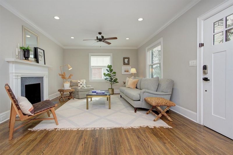 2221 Shenandoah Ave, Charlotte, NC 28205