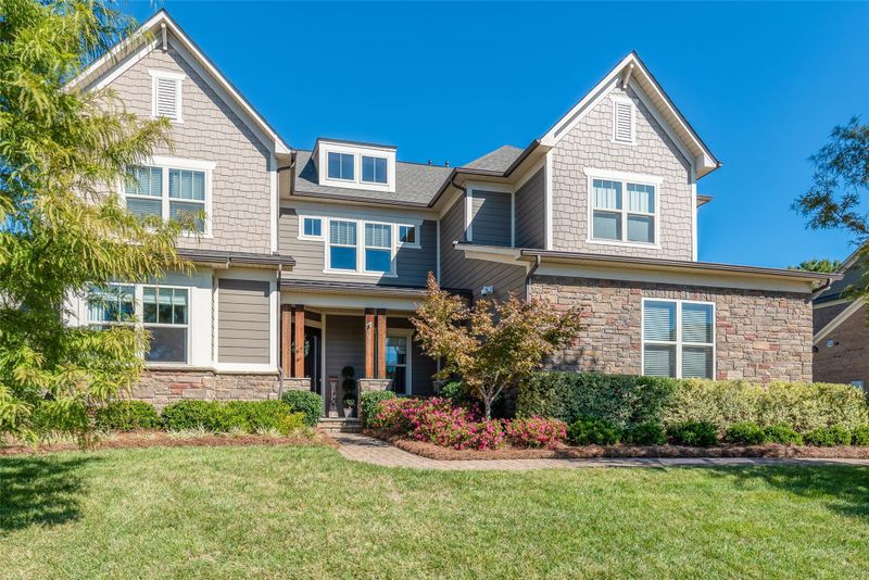8803 Clavemorr Glenn Ct, Charlotte, NC 28226