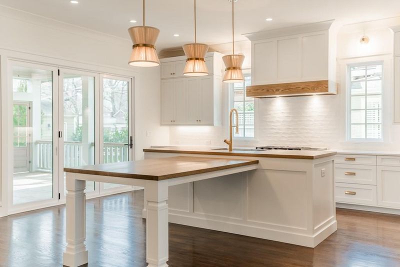 2504 Shenandoah Ave, Charlotte, NC 28205