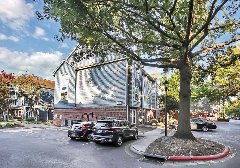 525 Graham St #2A, Charlotte, NC 28202