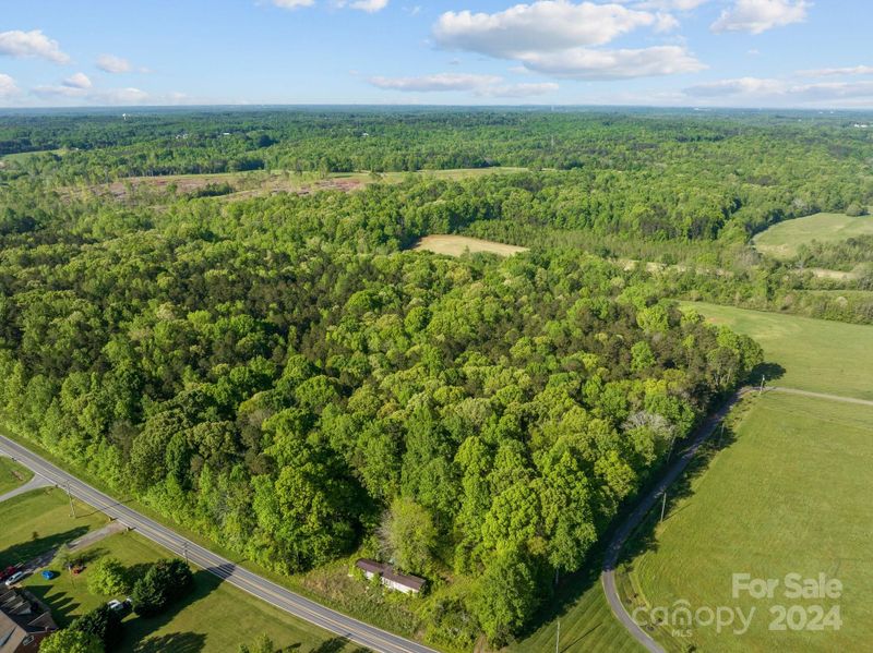 170 Rustic Rd, Mooresville, NC 28115