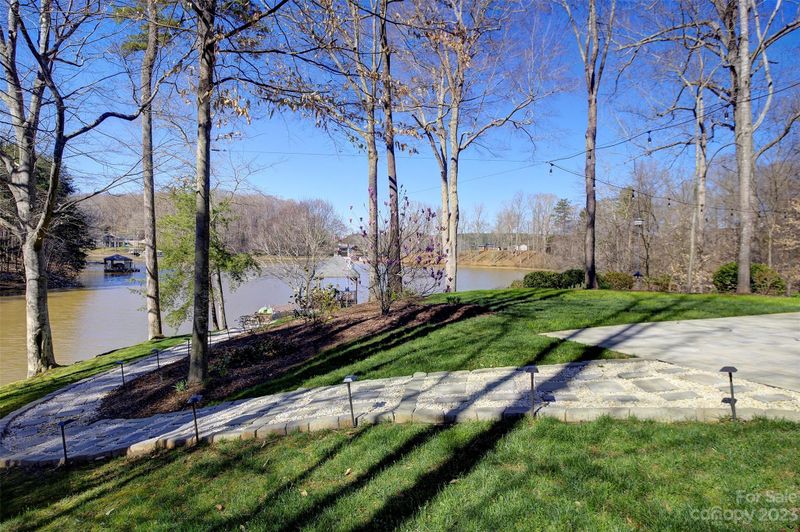 1719 Bay Head Ct, Catawba, NC 28609