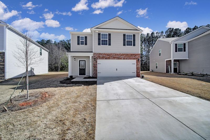 719 Sun Briar Cir, Clover, SC 29710