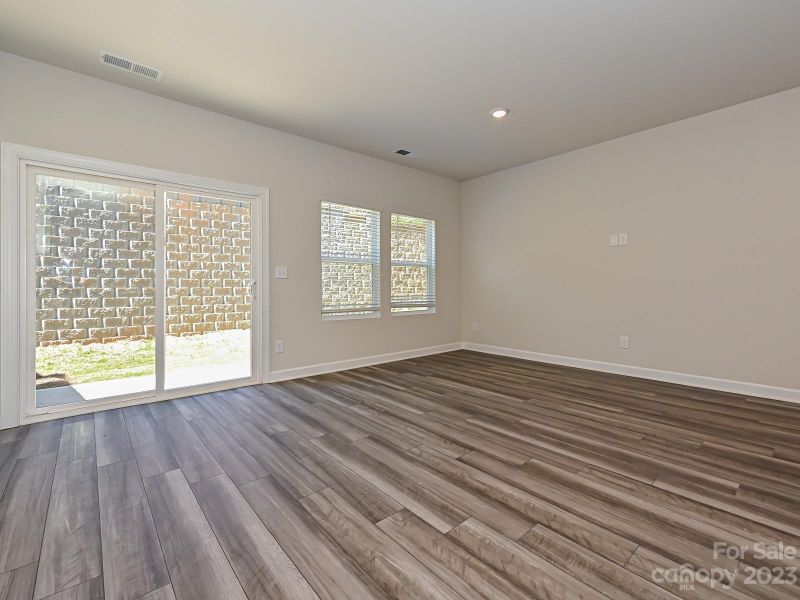 3943 County Down Ave, Kannapolis, NC 28081