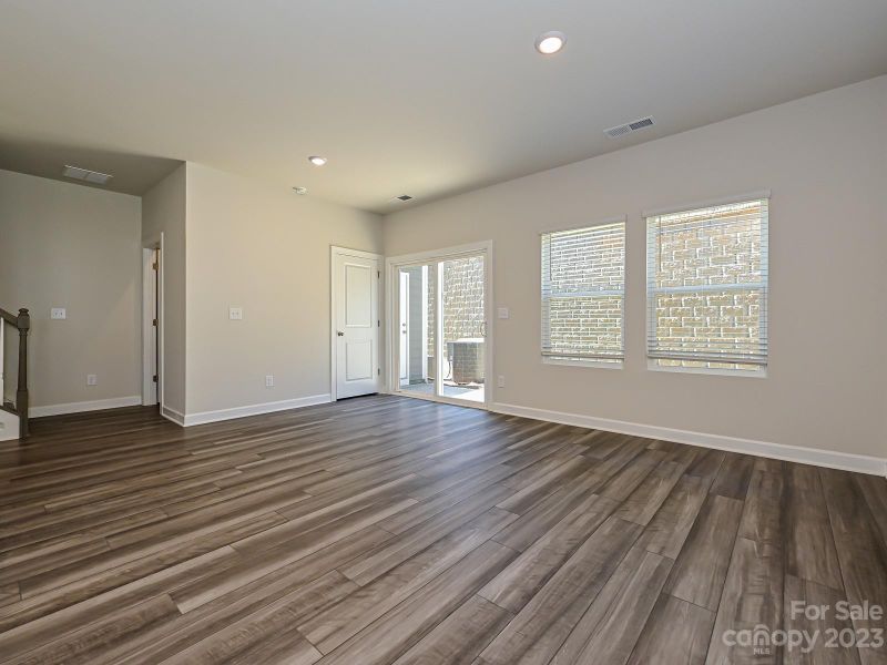 3943 County Down Ave, Kannapolis, NC 28081
