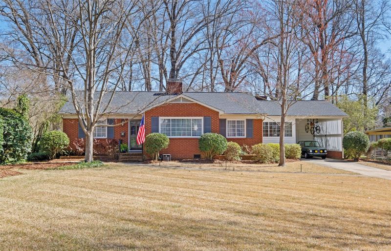 4517 Fenwick Ct, Charlotte, NC 28209