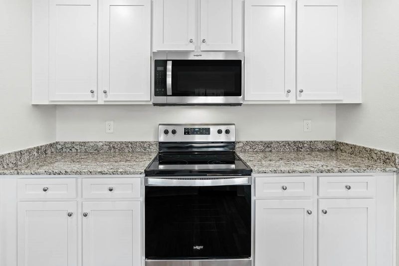 569 Hawley St, Charlotte, NC 28214