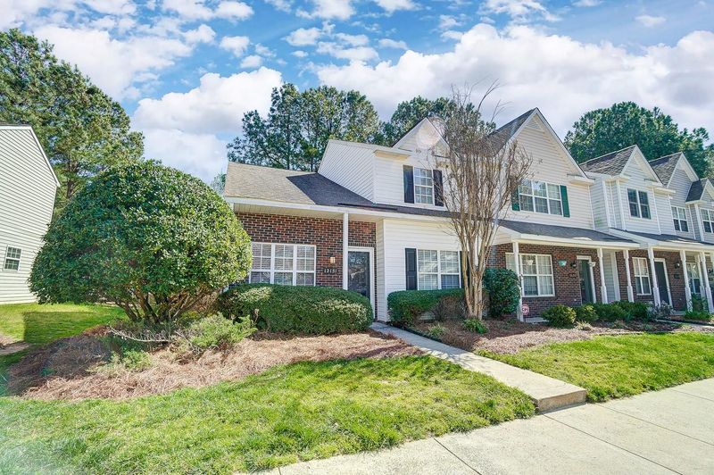 12151 Bottlebrush Pl, Charlotte, NC 28277
