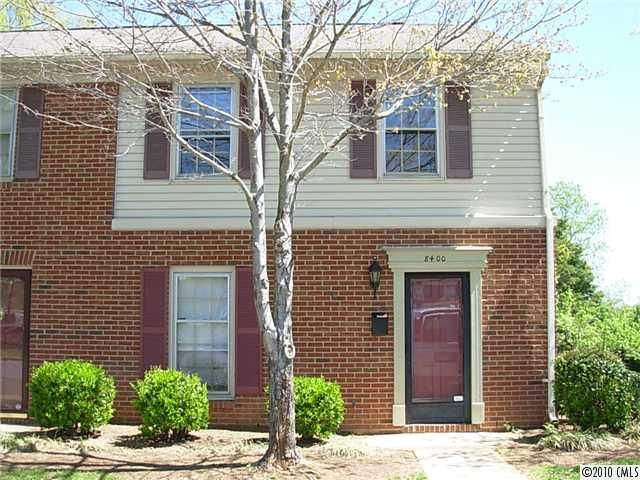 8400 Knights Bridge Rd #132, Charlotte, NC 28210