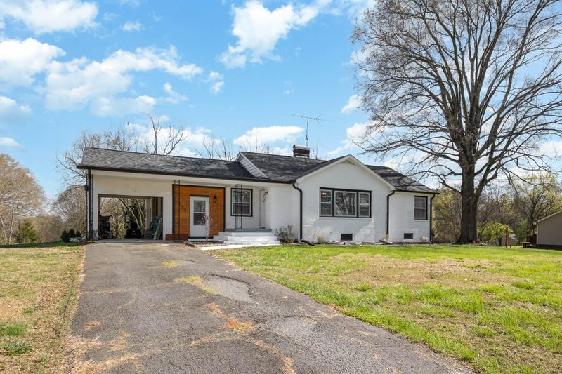 755 Skyland Dr N, Mount Pleasant, NC 28124