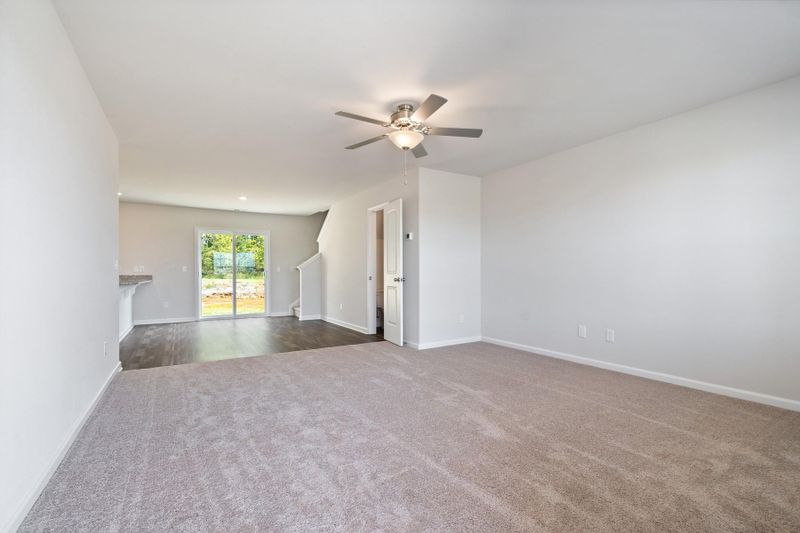 520 Hawley St, Charlotte, NC 28214