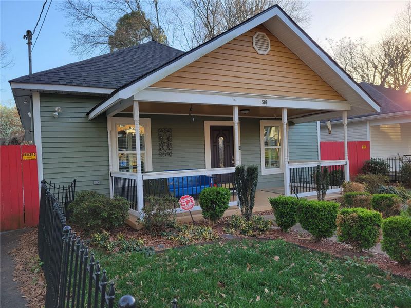 509 E 3rd Ave, Gastonia, NC 28054