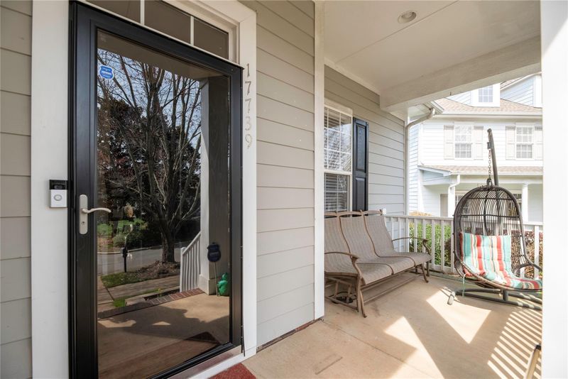 17739 N Shore Cir, Cornelius, NC 28031