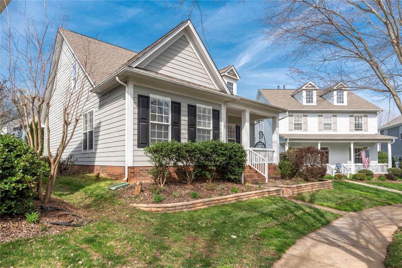 17739 N Shore Cir, Cornelius, NC 28031