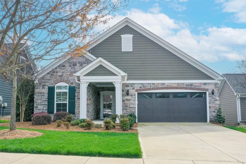 16119 Lakeside Loop Ln, Cornelius, NC 28031