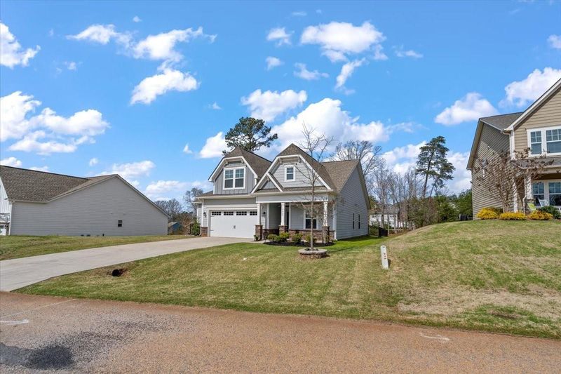 18625 Mainsail Ct, Lancaster, SC 29720