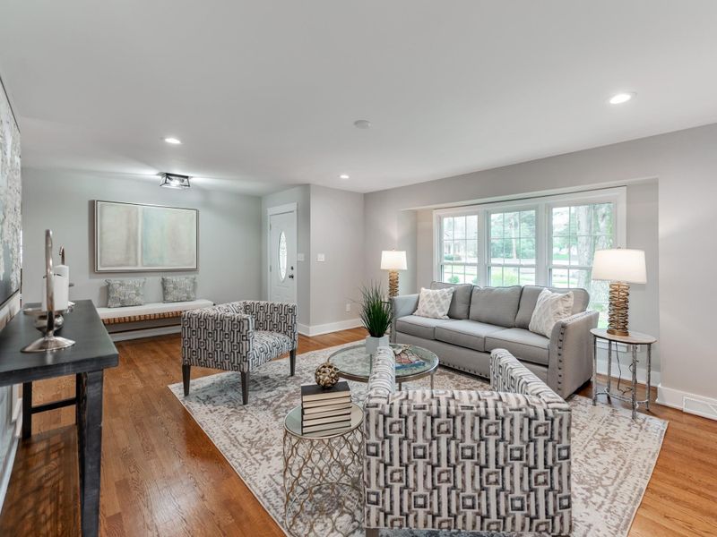5401 Providence Rd, Charlotte, NC 28226