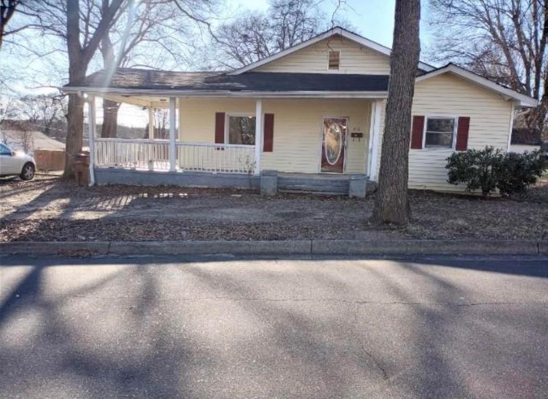 410 Madison St, Lincolnton, NC 28092