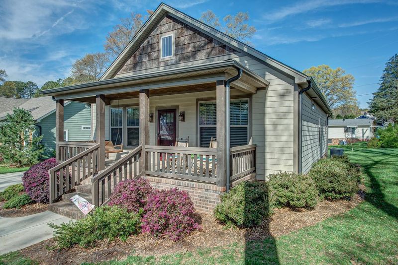 400 North St, Belmont, NC 28012