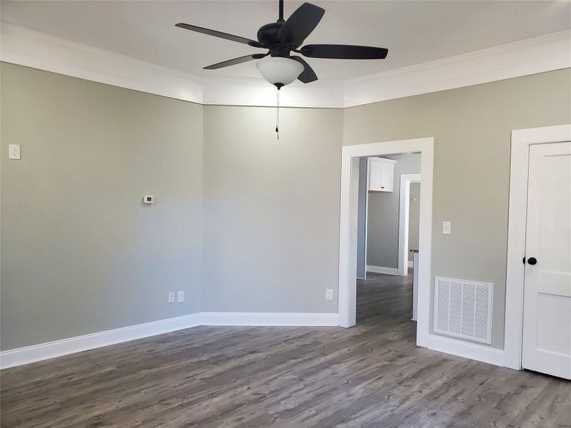 605 W 8th St, Kannapolis, NC 28081