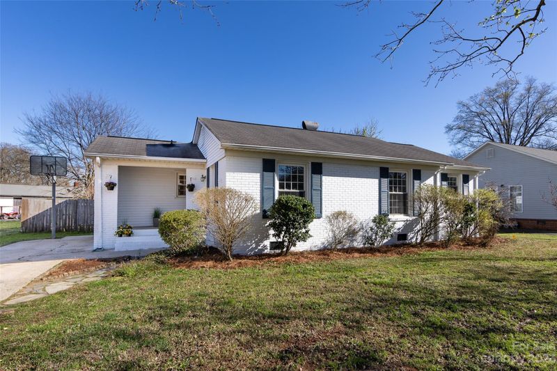 105 Kenmore Dr, Pineville, NC 28134