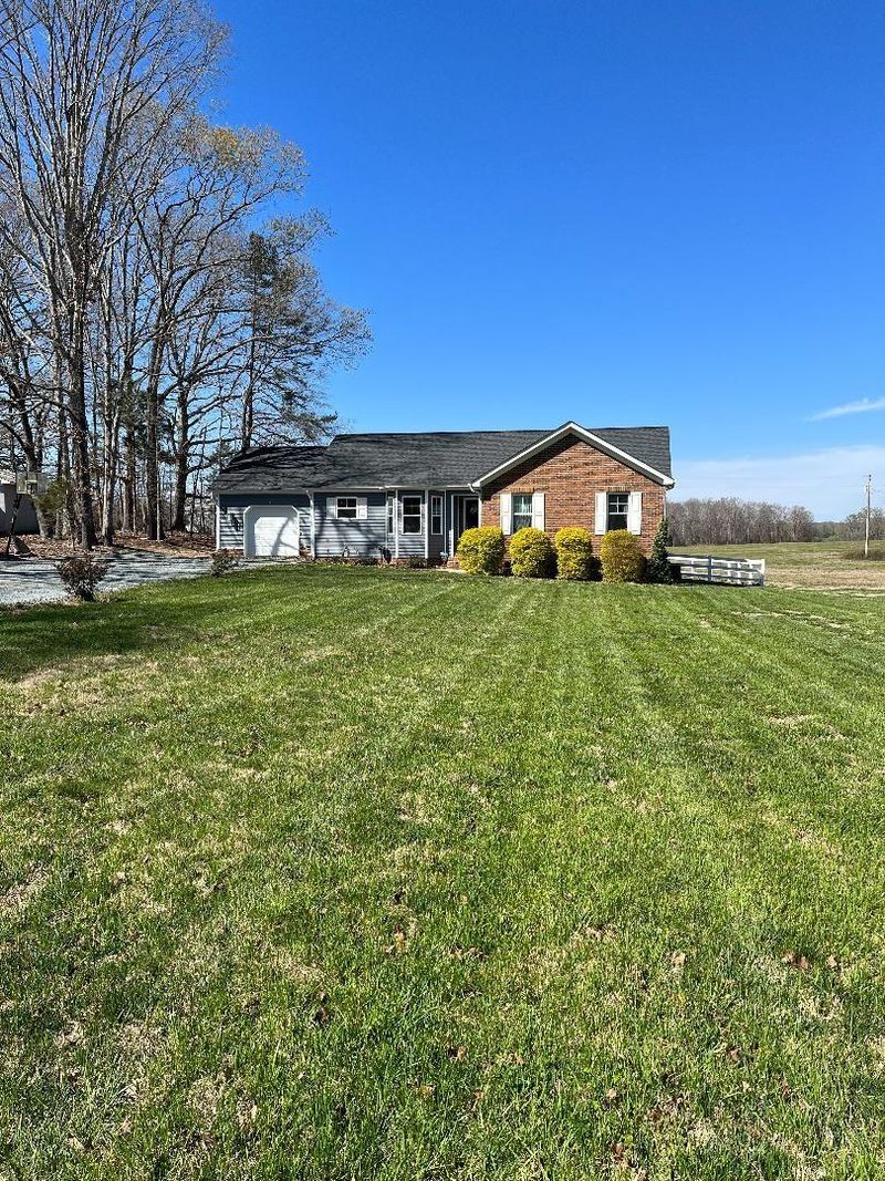 2318 Doster Rd, Monroe, NC 28112