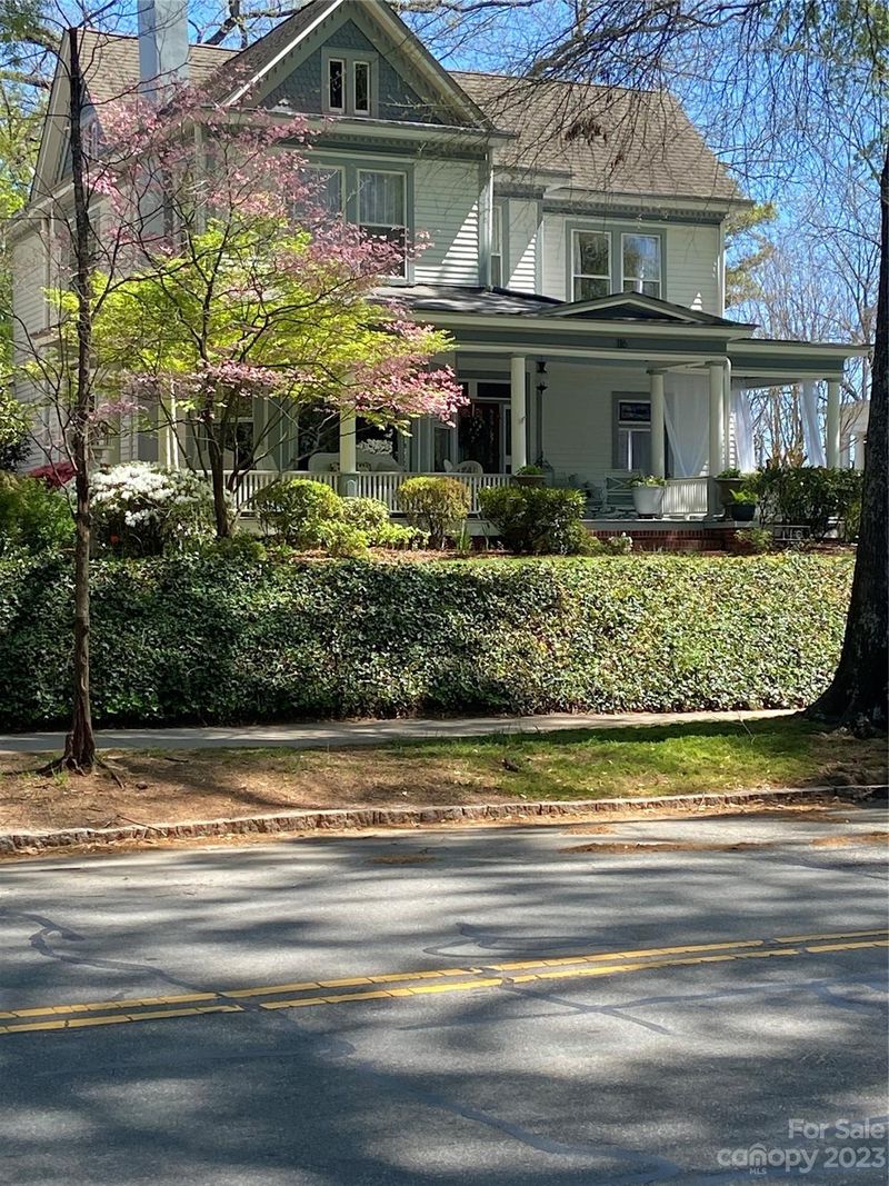116 Union St N, Concord, NC 28025