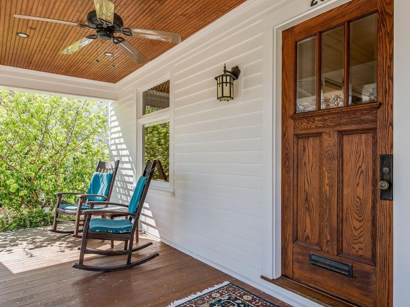 208 Circle Ave, Charlotte, NC 28207