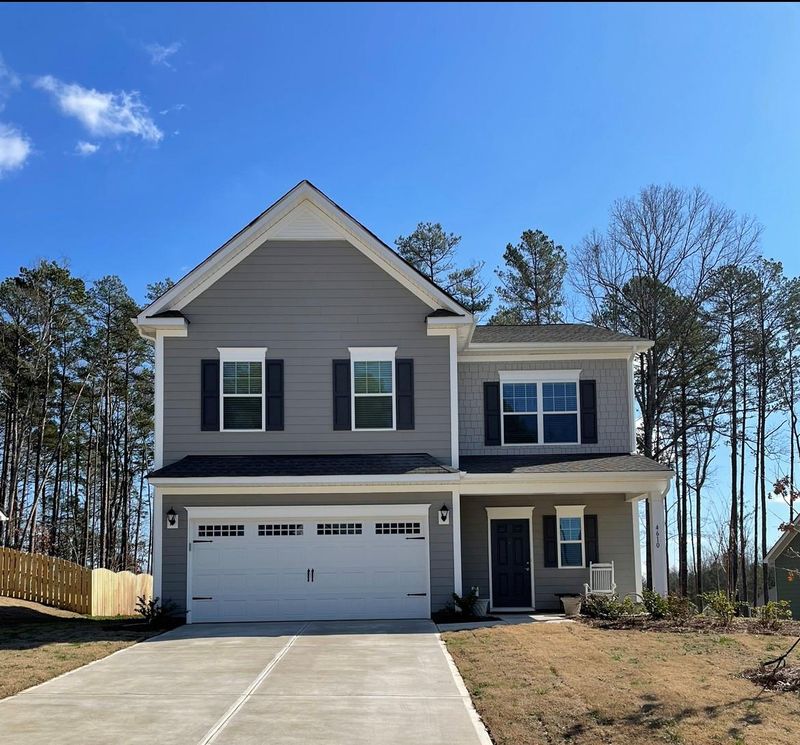 4610 Shookstown Dr, Kannapolis, NC 28081
