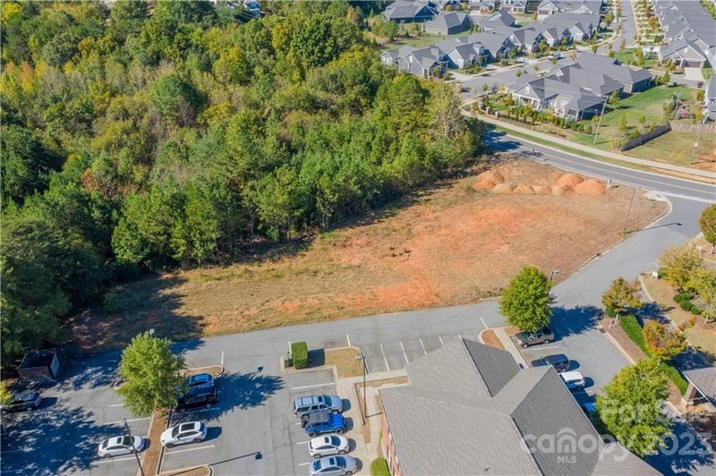 18800 Nantz Rd, Cornelius, NC 28031