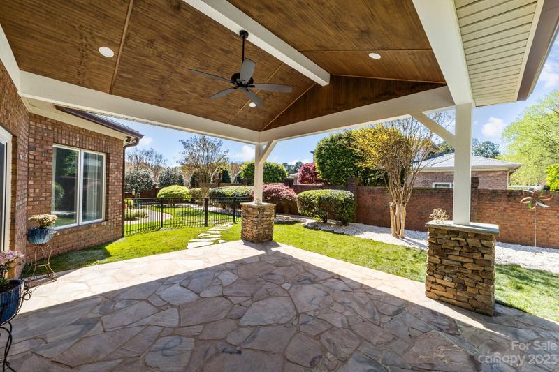 17720 Mesa Range Dr, Cornelius, NC 28031