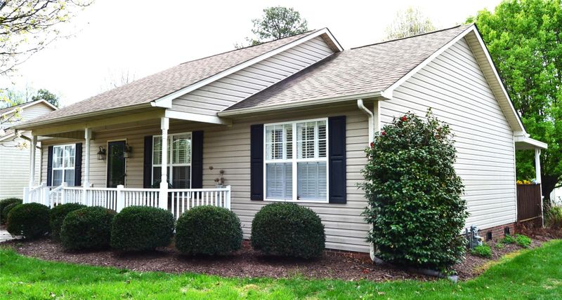 392 Brookgreen Pl NW, Concord, NC 28027