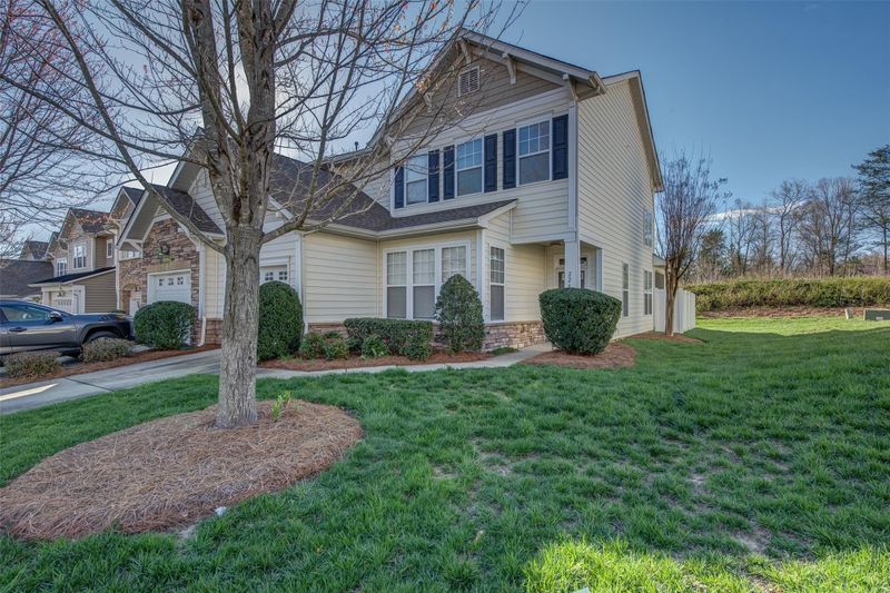 224 Park View Dr, Belmont, NC 28012