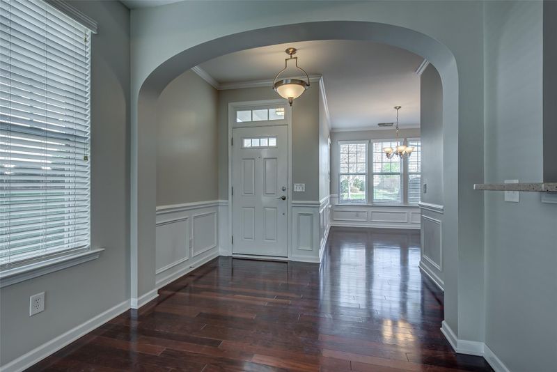 224 Park View Dr, Belmont, NC 28012