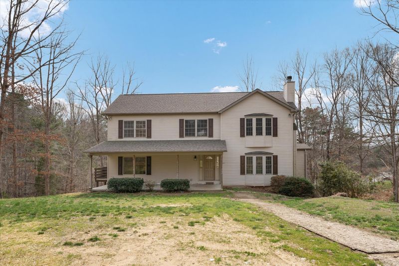 192 Seekirk Dr, Troutman, NC 28166