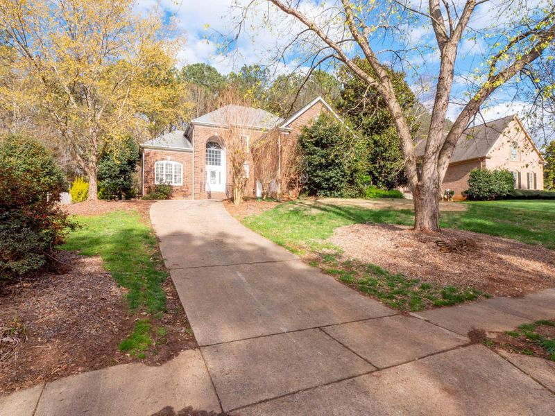 12222 Overlook Mountain Dr, Charlotte, NC 28216