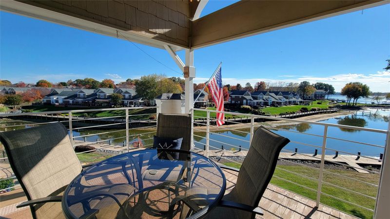 18635 Harborside Dr, Cornelius, NC 28031
