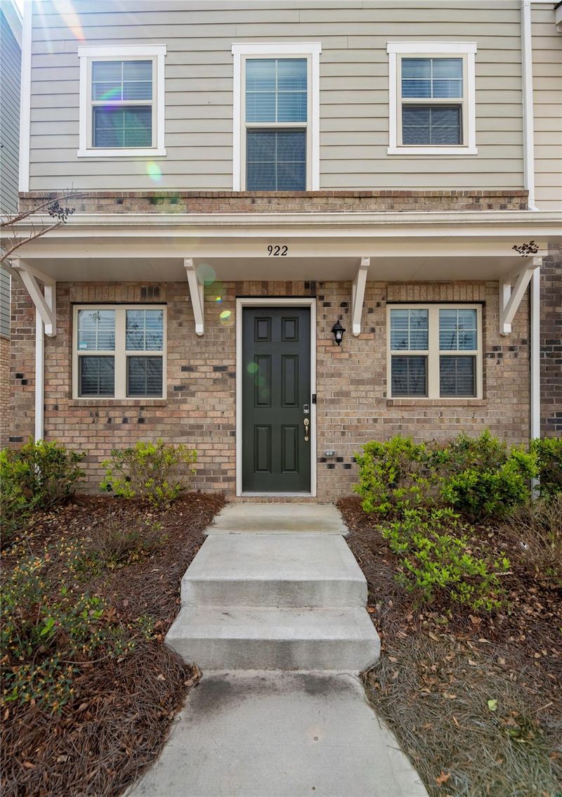 922 Bexton St, Charlotte, NC 28273