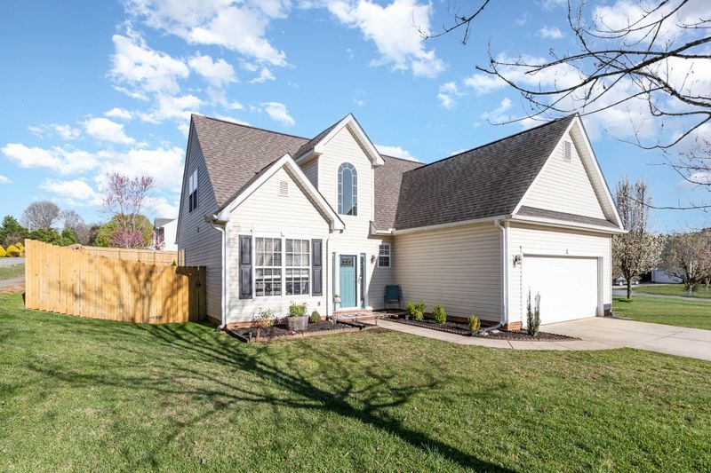1158 Windy Hill Dr NW, Conover, NC 28613