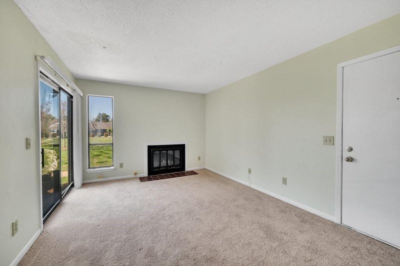 3207 Heathstead Pl #B, Charlotte, NC 28210