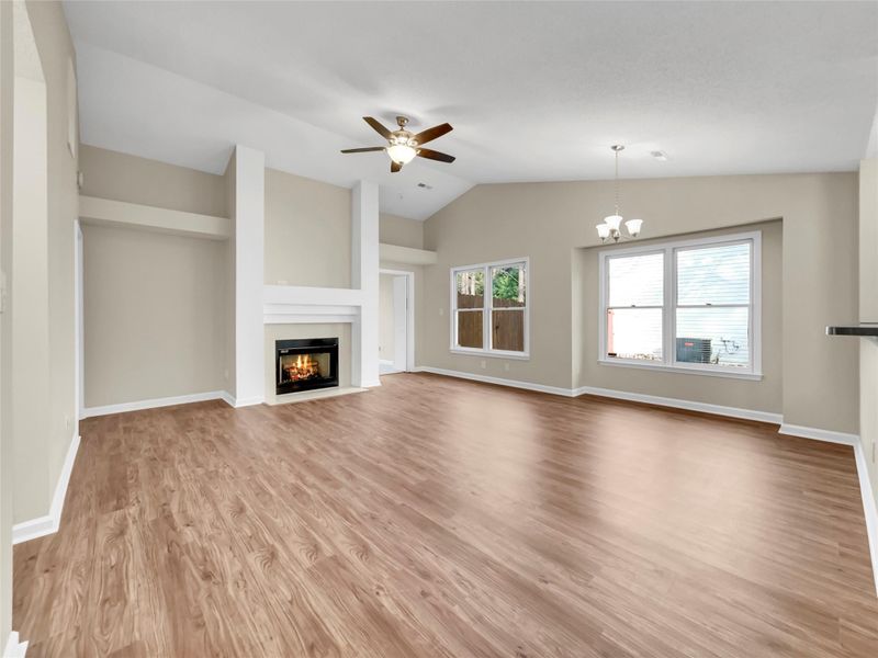 7514 Crestside Ln, Charlotte, NC 28227
