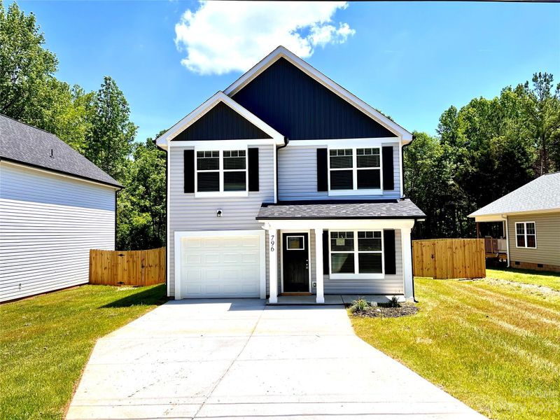 796 Log Cabin Dr, Gastonia, NC 28054