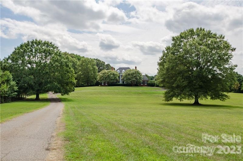 1150 Concord Rd, Davidson, NC 28036