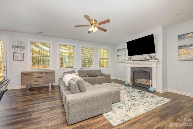 457 Sandbar Point, Clover, SC 29710