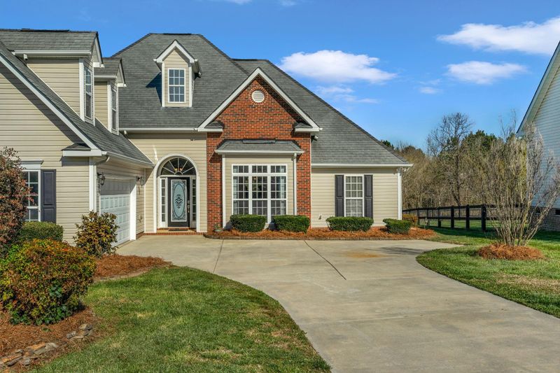 2010 Blazing Star Ln, Monroe, NC 28110