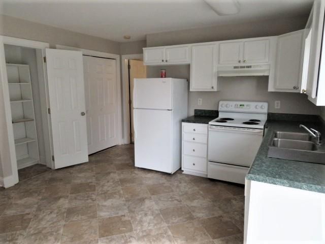 1045 Pocono Pl, Newton, NC 28658