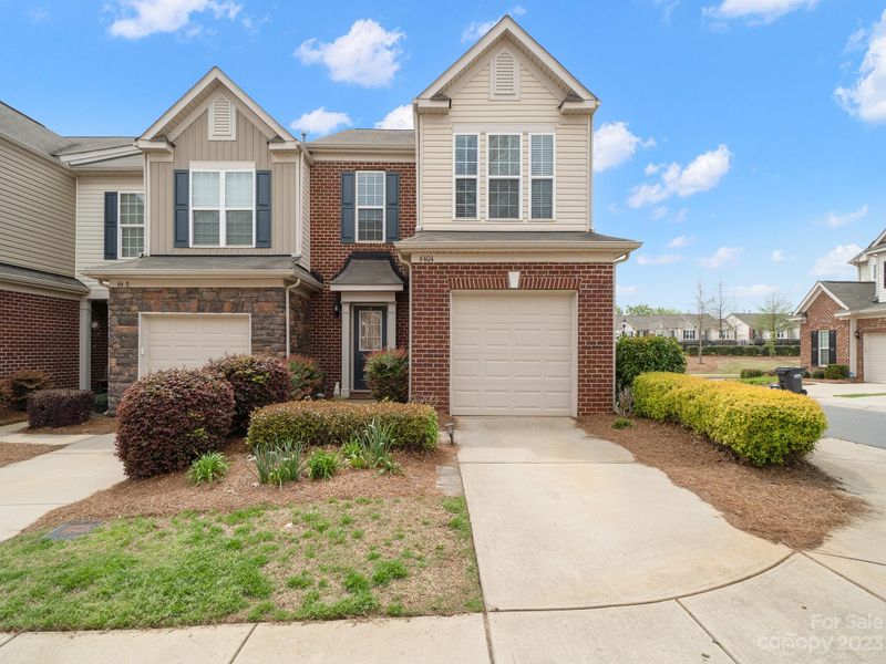 6404 Silver Star Ln, Charlotte, NC 28210