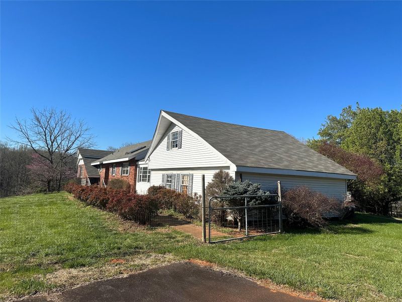 3053 Startown Rd, Newton, NC 28658