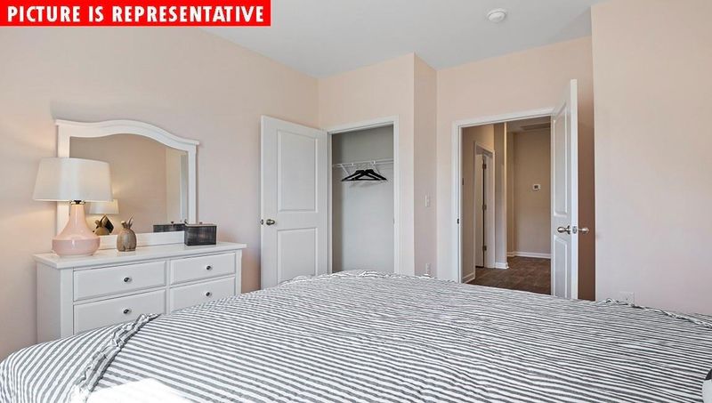 2316 Meadow Stream Dr, Sherrills Ford, NC 28673