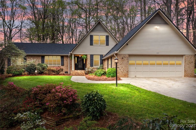 1577 Daybreak Ridge Rd, Kannapolis, NC 28081